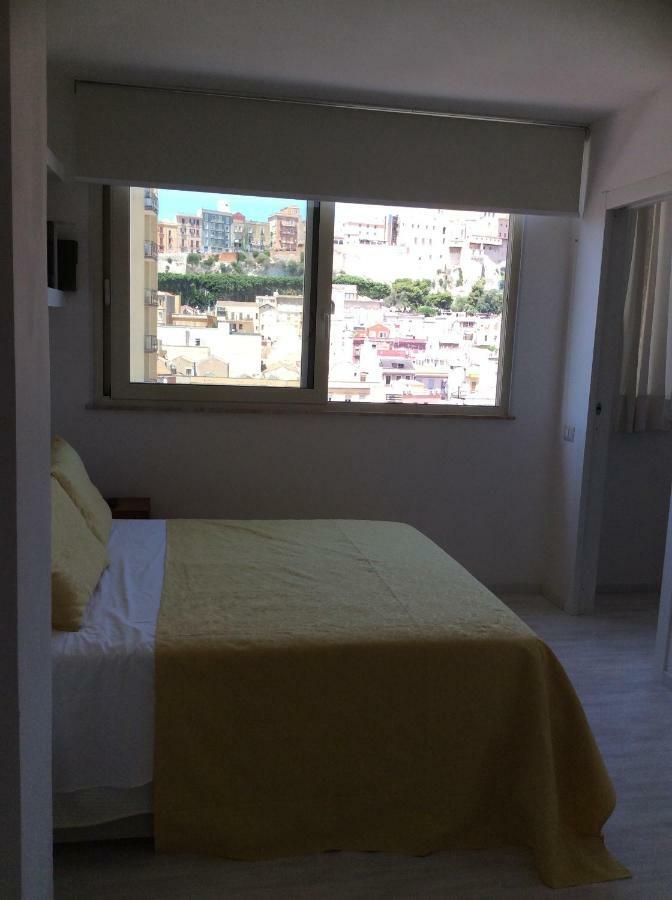 Appartement Sky And Sea à Cagliari Extérieur photo