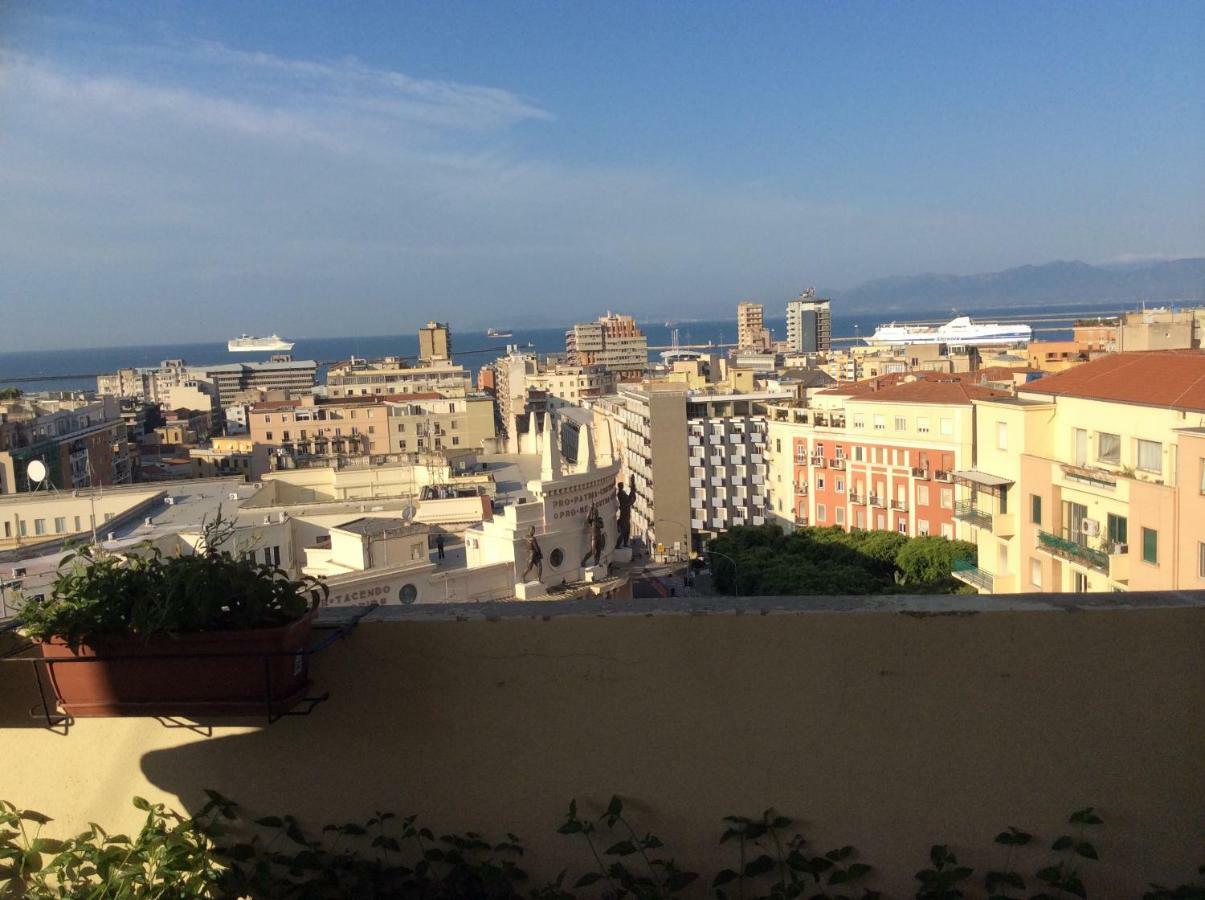 Appartement Sky And Sea à Cagliari Extérieur photo